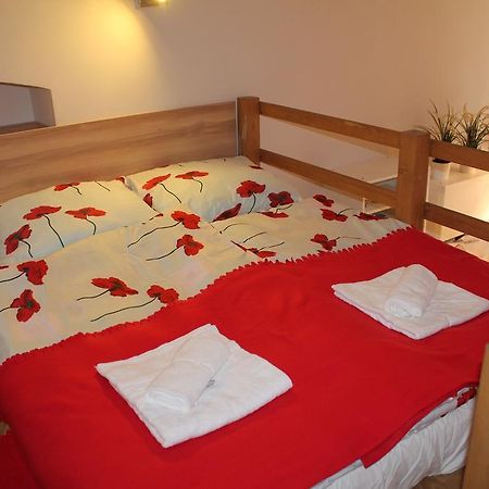 Kubik-Studio Apartment Krakow Luaran gambar